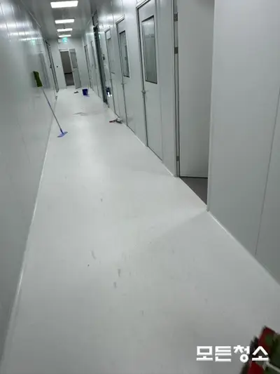 창원클린룸청소 제약회사 클린룸 청소후기 준공청소 진행 후 필요한 작업 현장 사진